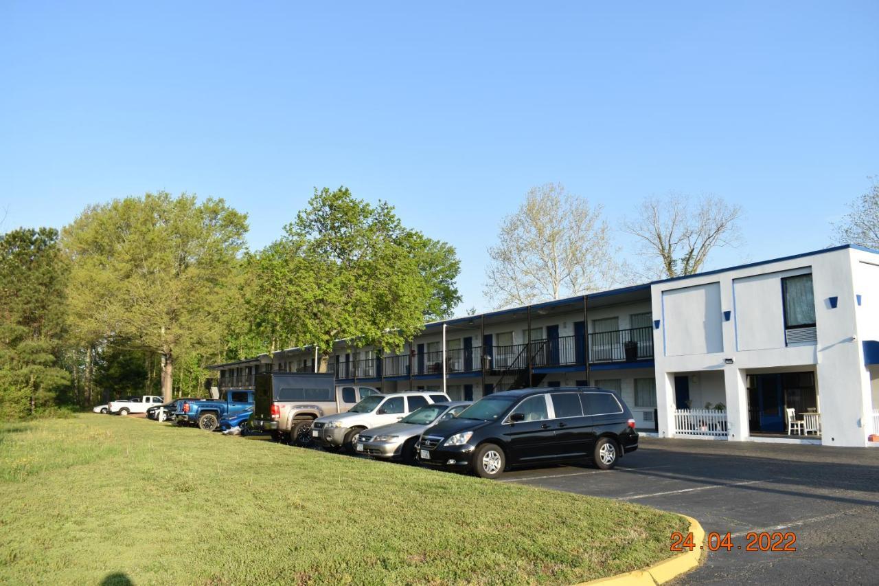 Economy Inn Norge Ngoại thất bức ảnh